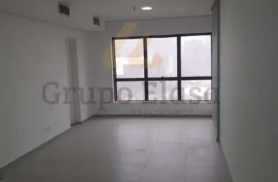 Sala comercial para venda ou locação, 33 m2, 1 vaga na chacara santo antonio