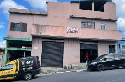 Casa à venda na Rua Santarém, 33, Jardim Santa Júlia, Itapecerica da Serra