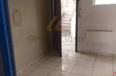 Cobertura com 2 quartos à venda na rua bofete, 78, conjunto habitacional brigadeiro faria lima, são paulo, 40 m2 por r$ 165.000