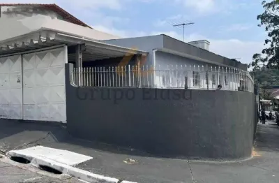 Alugo espaço comercial com salas espaçosas de frente terminal capelinha