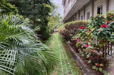 Apartamento 2 dormitorios armarios ,1 escritório suíte ,sala ,cozinha banheiros ,1vaga de garagem