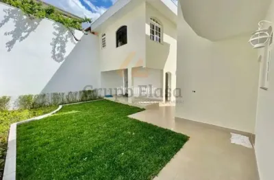 Casa com 4 quartos à venda no Jardim Santo Amaro, São Paulo , 370 m2 por R$ 2.200.000