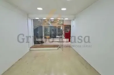Loja para venda ou locação na  galeria borba gato em santo amaro.
