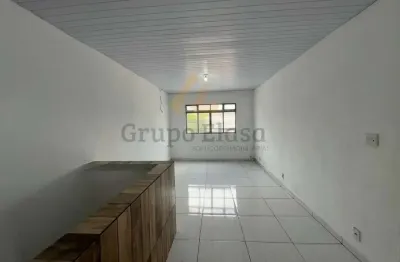 Casa com 1 quarto para alugar no Socorro, São Paulo 
