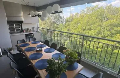 Vende-se apartamento de 108m² com 3 quartos (3 suítes) e 3 vagas