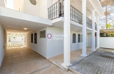 Casa à venda de 200mt2, 4 quartos, 3 suítes e 3 vagas. Jd Bélgica