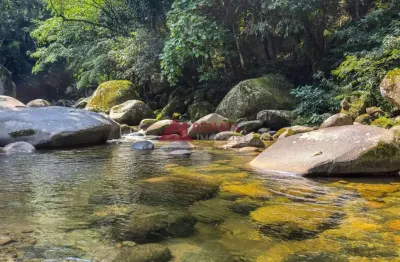 Sítio à venda com 8.470 m² e 15 quartos em Barreira - Guapimirim - RJ