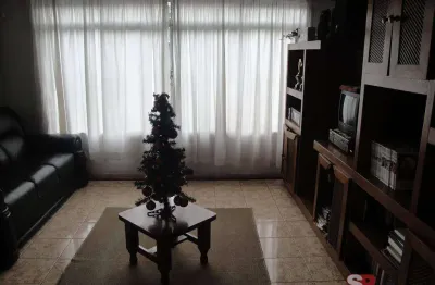 Casa com 2 quartos à venda na Rua Jardim Do Estádio, 639, Jardim do Estádio, Santo André