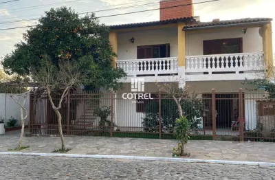 Casa com 2 dormitórios , 1 banheiro e 1 vaga de garagem