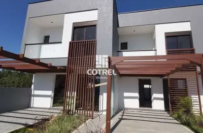 Belíssima casa com 3 dormitórios no terras de santorini!