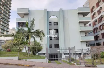 Apartamento com 3 dormitórios, suíte e garagem no bairro centro