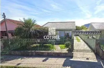 Casa 3 dormitórios sendo 1 suíte e 4 vagas de garagem no bairro passo d' areia l