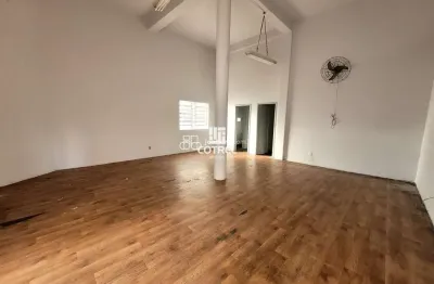 Sala comercial para locação situada no bairro centro na cidade de santa maria/rs