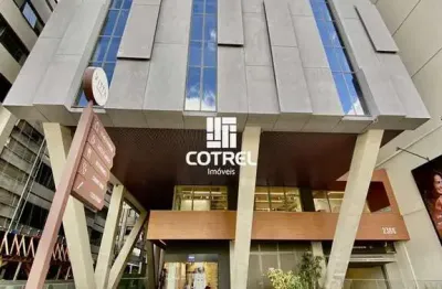 Sala comercial no vitta center com 1 banheiro social, 1 vaga de garagem situada