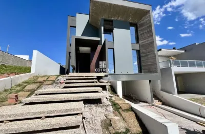 Casa para venda com 3 suítes e 2 vagas de garagem no condomínio Real Park