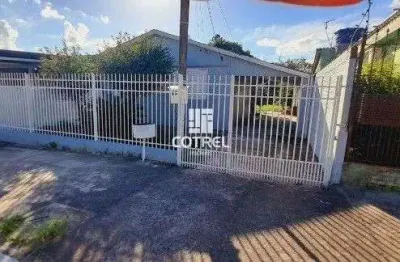Casa á venda 02 dormitórios, 01 banheiro e 02 vagas de garagem localizada no bai