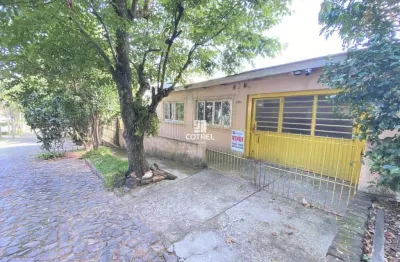 Casa á venda 03 dormitórios, 02 banheiros, 02 vagas de garagem localizada no bai