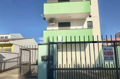 Apartamento para locação com 02 dormitórios, 01 banheiro localizado no bairro ca