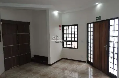 Casa comercial para alugar no Jardim Irajá, Ribeirão Preto 