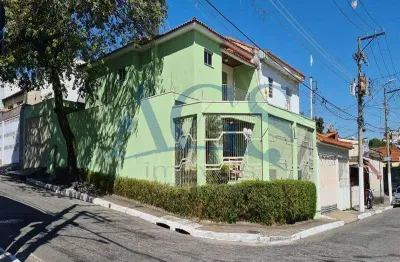 Casa com 3 quartos à venda na Rua Antônio Peres Mulla, 112, Vila Carrão, São Paulo
