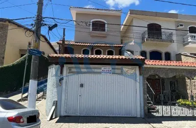 Casa com 3 quartos para alugar na Rua Angoera, 275, Jardim Têxtil, São Paulo