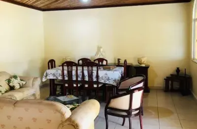 Casa com 3 quartos à venda na Rua Guadalajara, Planalto, Manaus
