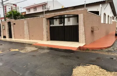 Casa com 3 quartos à venda na Rua Diogo de M. Furtado, Dom Pedro I, Manaus