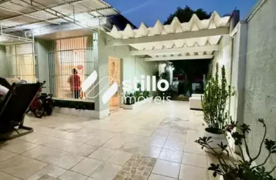 Casa com 3 quartos à venda na Rua Espanha, Flores, Manaus