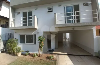 Casa com 4 quartos à venda no São Francisco, Niterói 