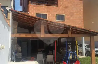 Casa com 5 quartos à venda na Rua Repórter Cézar Donadel, Itaipu, Niterói