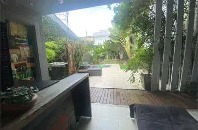 Casa com 3 quartos à venda na Rua Professor Dalton Gonçalves, 262, Vila Progresso, Niterói