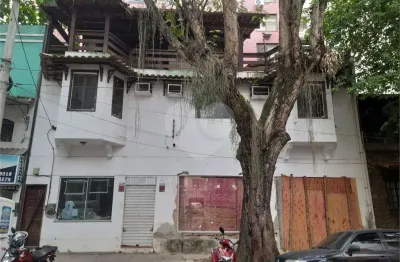 Casa comercial à venda na Rua Pereira Nunes, 67, Ingá, Niterói