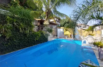 Casa com 4 quartos à venda na Rua Roberto Augusto Morgado, São Francisco, Niterói