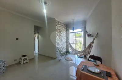 Apartamento à venda na Rua Fonseca Teles, São Cristóvão, Rio de Janeiro