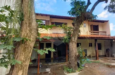 Casa com 3 quartos à venda na Dos Pavões, Itaipu, Niterói