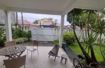 Casa com 3 quartos à venda em Itaipu, Niterói 
