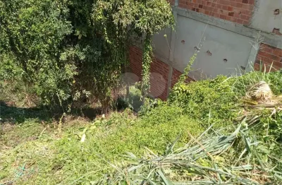Terreno à venda na Rua Clara Nunes, São Francisco, Niterói