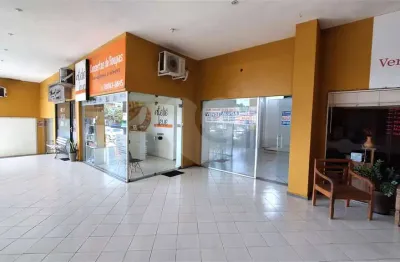 Ponto comercial à venda na Estrada Francisco da Cruz Nunes, Piratininga, Niterói