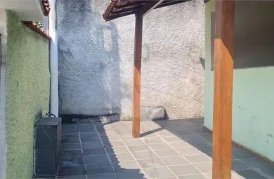 Casa com 3 quartos à venda na Jandira Pereira, Santa Bárbara, Niterói