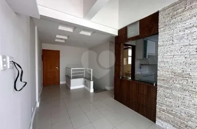 Cobertura com 2 quartos à venda na Avenida Presidente Roosevelt, 5, São Francisco, Niterói