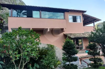 Casa com 4 quartos à venda na Dos Gravatás, Itacoatiara, Niterói