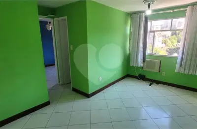 Apartamento com 2 quartos à venda na Manoel Correia, Fátima, Niterói