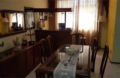 Casa com 3 quartos à venda no Santa Rosa, Niterói 