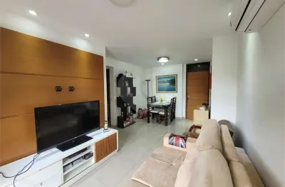 Apartamento com 2 quartos à venda na Rua Noronha Torrezão, Santa Rosa, Niterói