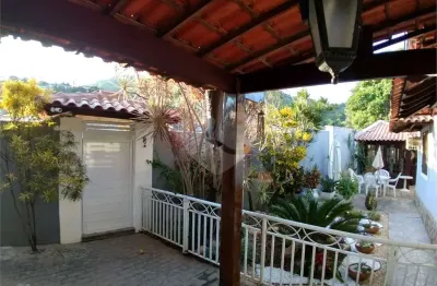 Casa com 3 quartos à venda na Rua Paulo José Maria, Maravista, Niterói