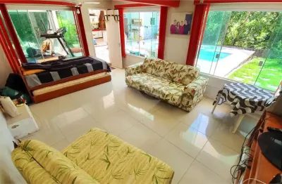 Casa com 4 quartos à venda na Rua Cândido Portinari, Mata Paca, Niterói