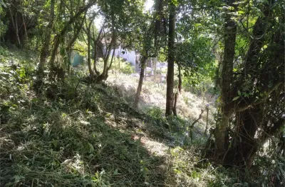 Terreno à venda na Rua Jornalista Sidney Correa, 46, Piratininga, Niterói