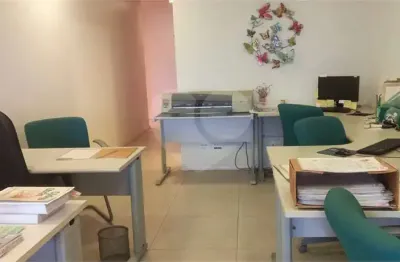 Sala comercial à venda na Rua Doutor Celestino, Centro, Niterói