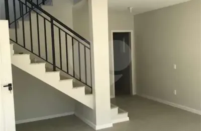Casa com 3 quartos à venda na Cacilda Ouro, Itaipu, Niterói