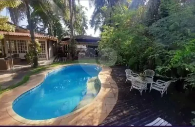 Casa com 5 quartos à venda em Itaipu, Niterói 